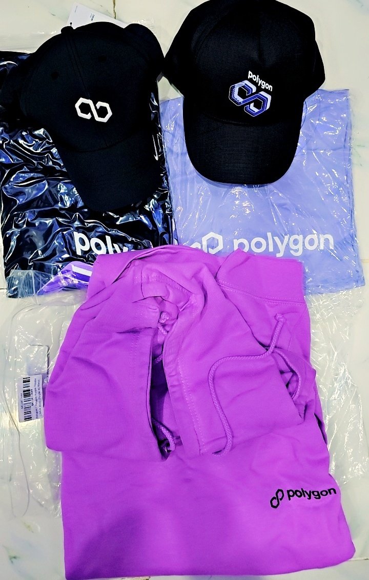 _olanetsoft's tweet photo. Look what just arrived 😎 A huge shoutout to @0xpolygon and @Dablclub!

Thrilled to keep steering the ship at Polygon Guild Lagos. Can't wait to see what's on the horizon! https://t.co/5hRdRMyPiX
