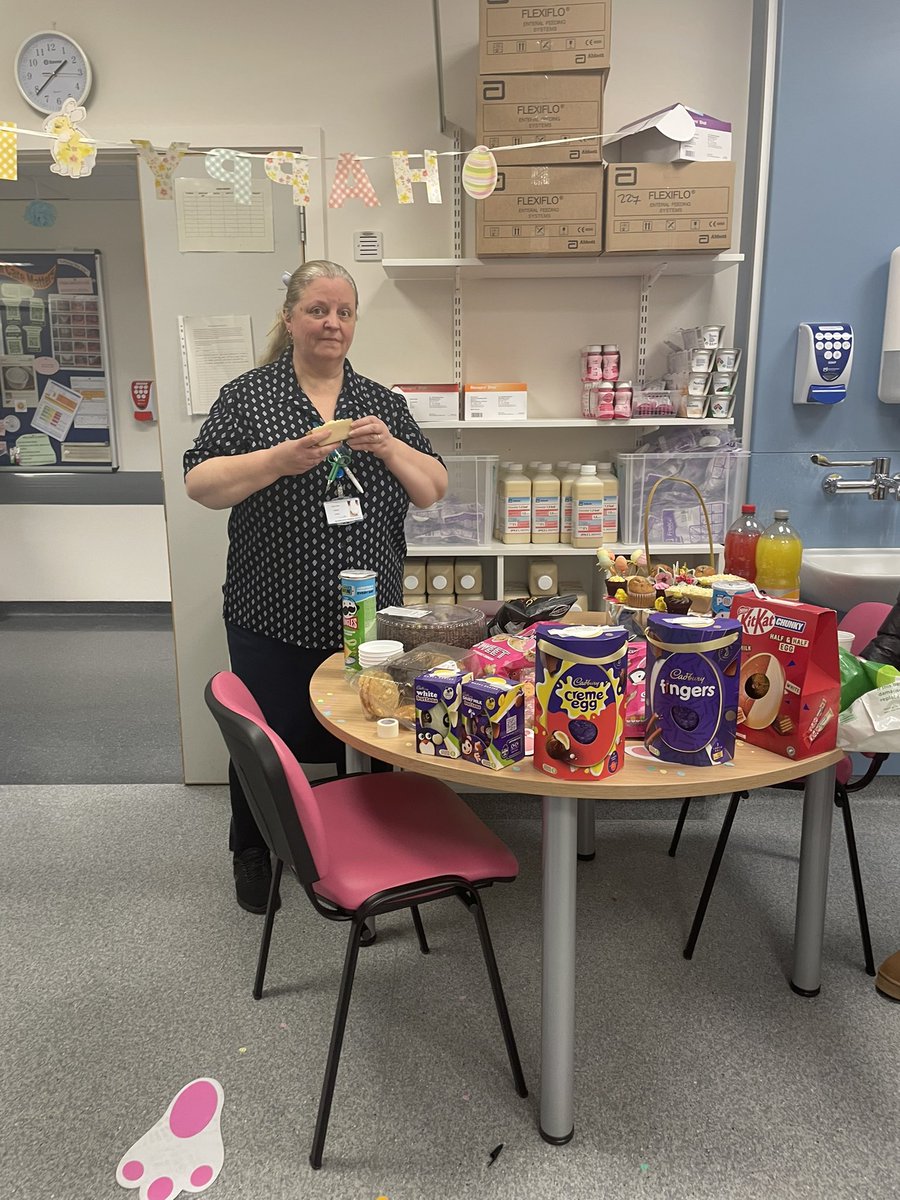 Lovely Easter ward party and raffle🐣🥚🪺Money raised for <a href="/TeamARTU/">TeamARTU</a>