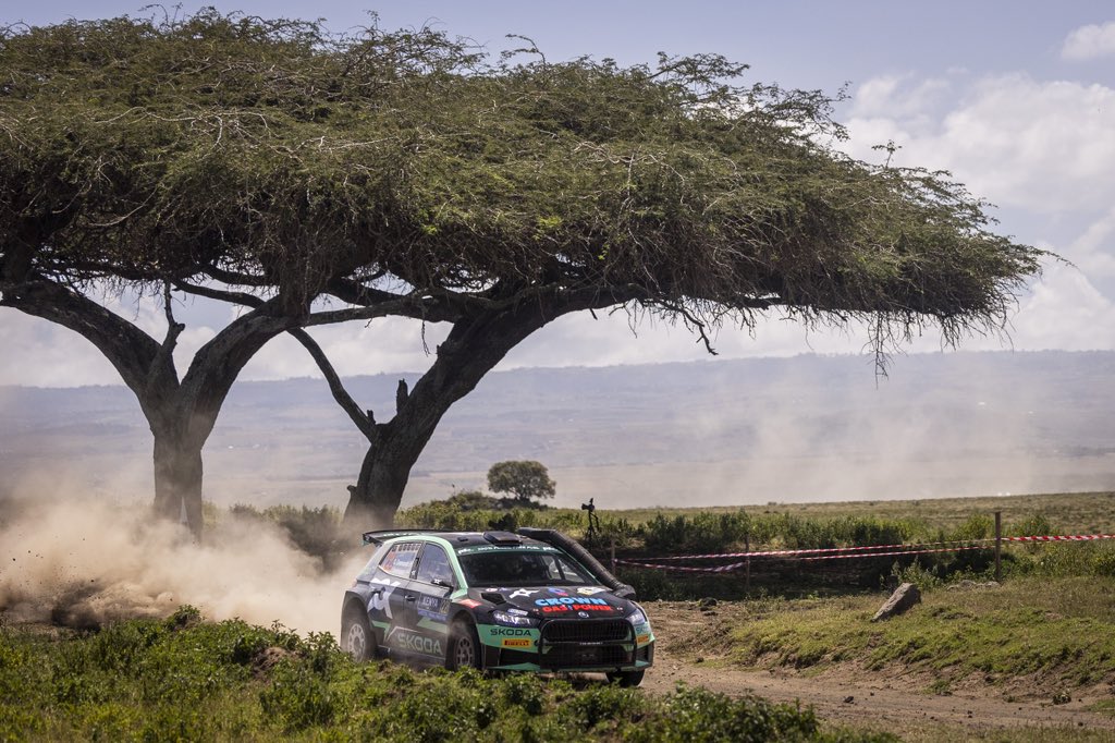 🇰🇪 #RallyKenya 🇰🇪 SS7️⃣ 1. Solberg - 17:31.3 2. GREENSMITH +13.7 3. Kajetanowicz +31.9 4. Ciamin +57.9 5. Munster +1:12.4