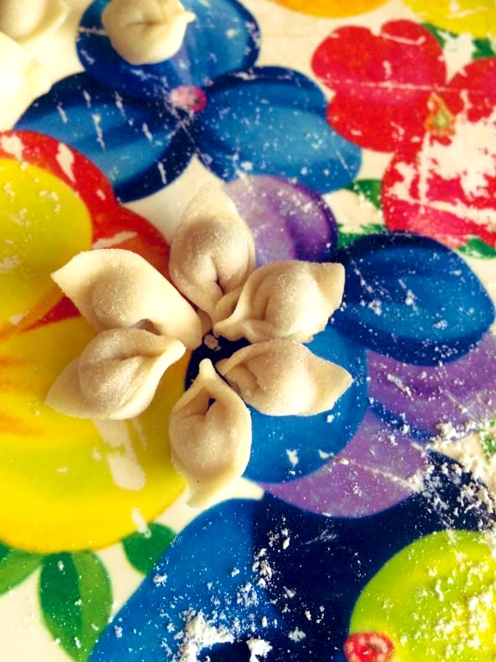 UlviyyaHass's tweet image. Düşbərə 😋
Кто любит признавайтесь😁💫

  #yummy
#madebyme 
#AzerbaijaniCuisine 
#Dushbara