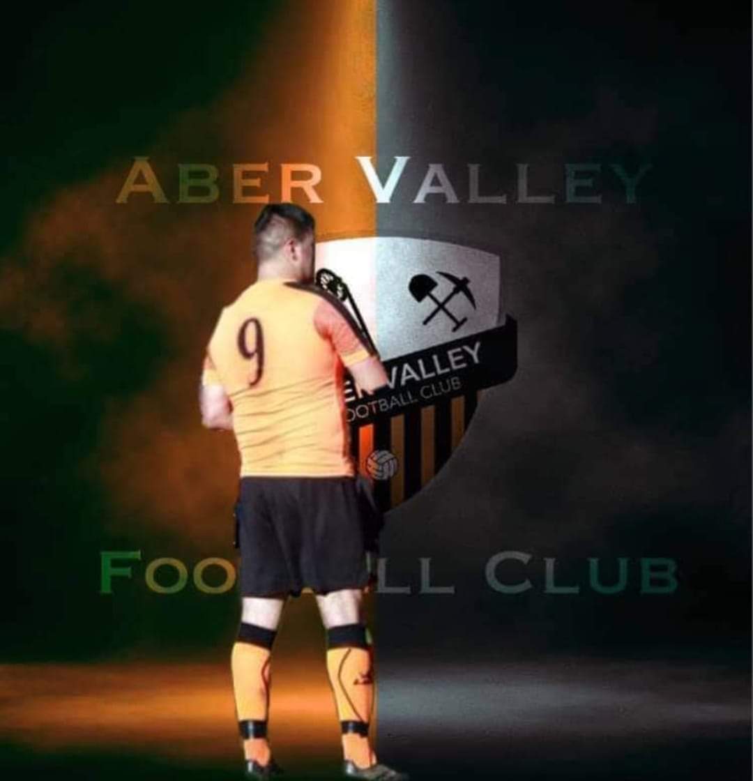 Today, we'd planned to post your return to Aber Valley FC as a veteran's player Instead, we find ourselves devastated by the news of your sudden passing @andrewgomer the man with the most infectious laugh and smile You will be missed by all who knew you, RIP our friend 🧡🖤