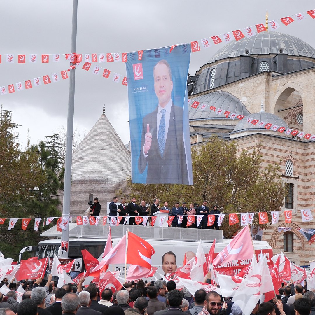 OzrdemMustafa's tweet photo. Genel Başkanımız Sayın Dr. Fatih ERBAKAN beyefendi Karatay Seçim Koordinasyon Merkezini ziyaret ederek Konyalı hemşehrilerimiz ile bir araya geldi.

Milli Görüş’ün merkez şehri Konya, Ahlaklı Belediyecilik için artık saatleri sayıyor. 👍 https://t.co/2cw2NGAgbH