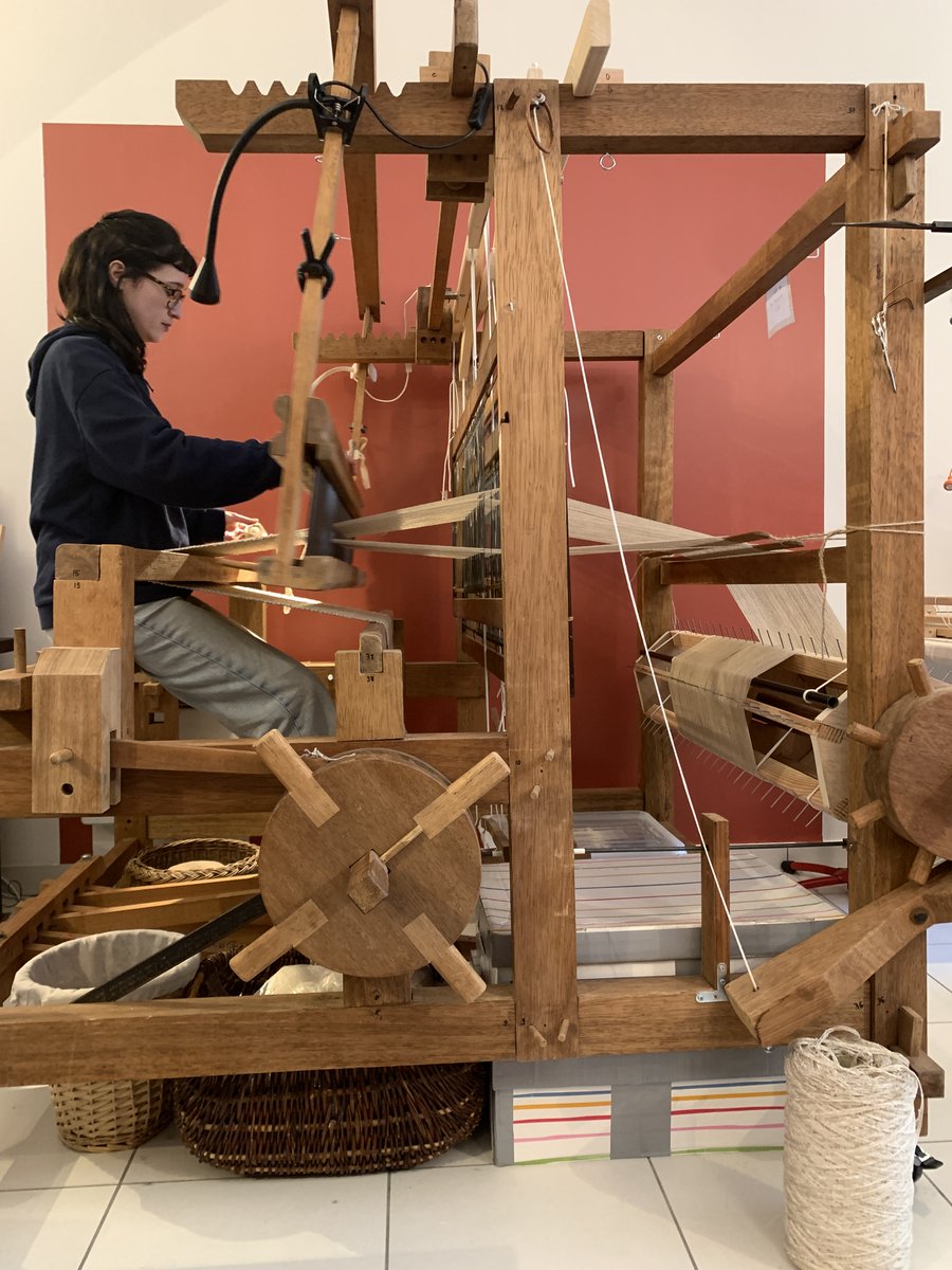 monpetit20e's tweet image. Atelier des tissages : devenez tisserand.e d’un jour, dans le quartier Saint-Blaise #tissage #tissageparis #atelierparis #metieratisser #DIYparis #coursparis #paris20 #saintblaise monpetit20e.com/atelier-des-ti…