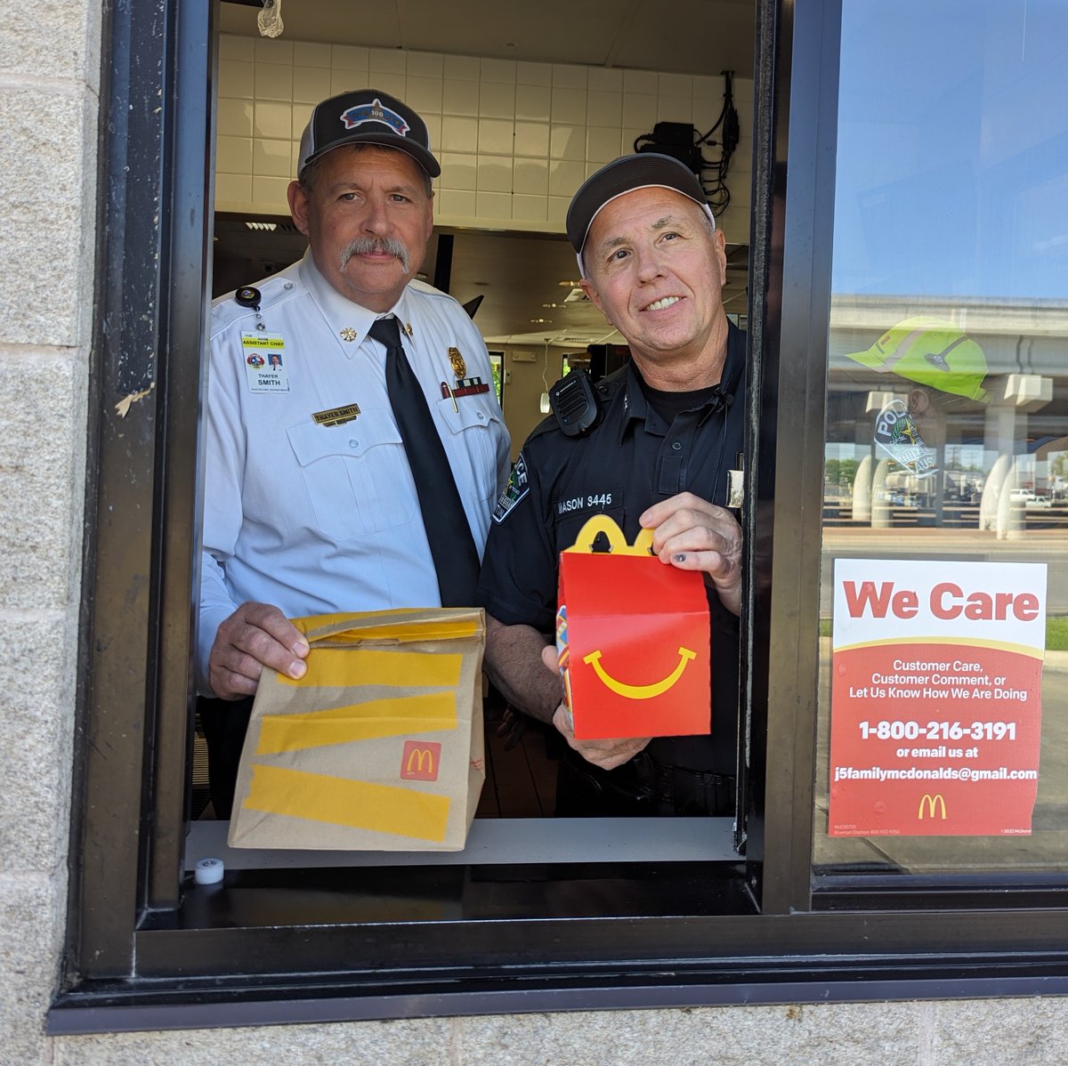 JoinAFD's tweet image. Please come out and join us today for the Annual Good Friday Fundraiser from 11-2! We're excited to serve you! #FriesWithFirstResponders #GoodFridayFundraiser