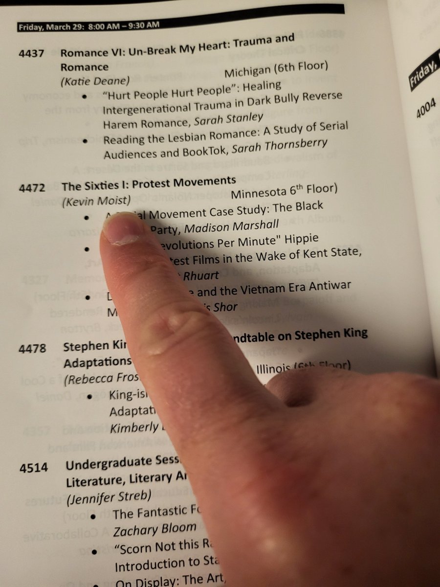 mcarmystrong's tweet image. Thank you to Rebecca Adams for this shot of yesterday&apos;s presentation on Robert Hunter&apos;s A STRANGE MUSIC. Sorry to miss Kevin Moist this morning, but was blown away by @poetinpinkshoes &apos;s talk on Hollywood and the Global War on Terror. 
@GratefulDead @TimeNowBlog
#PCA24 #WarLit