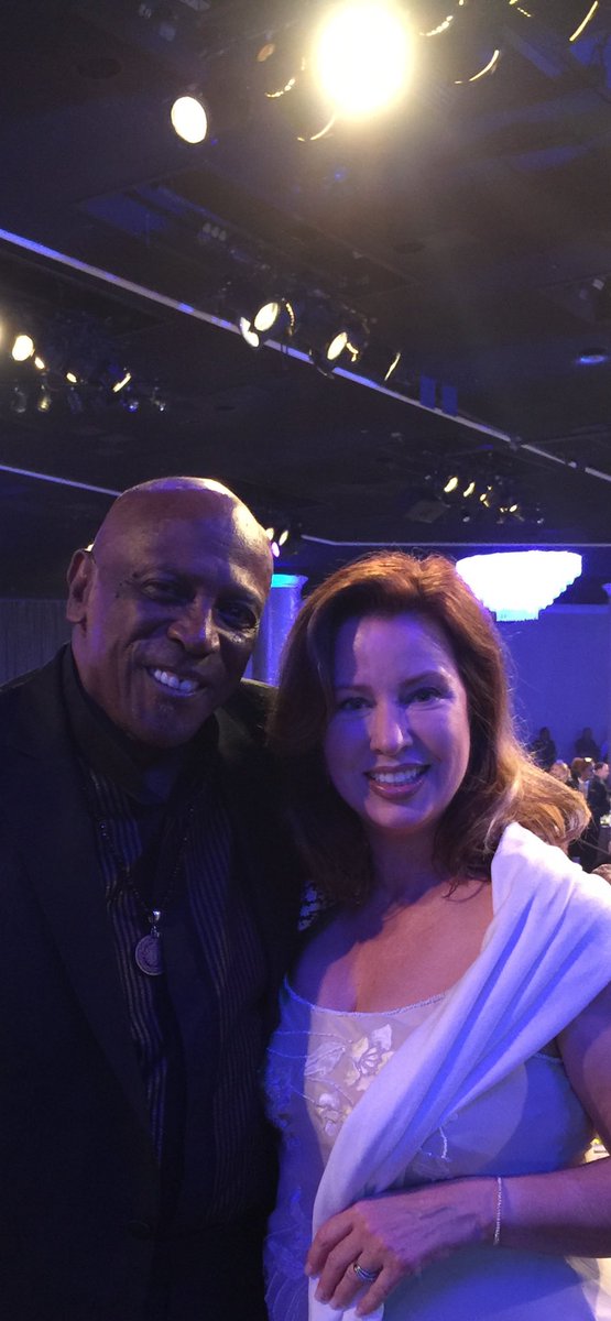 April Neale 💛💙🇨🇦🍁🇨🇦 tweet media