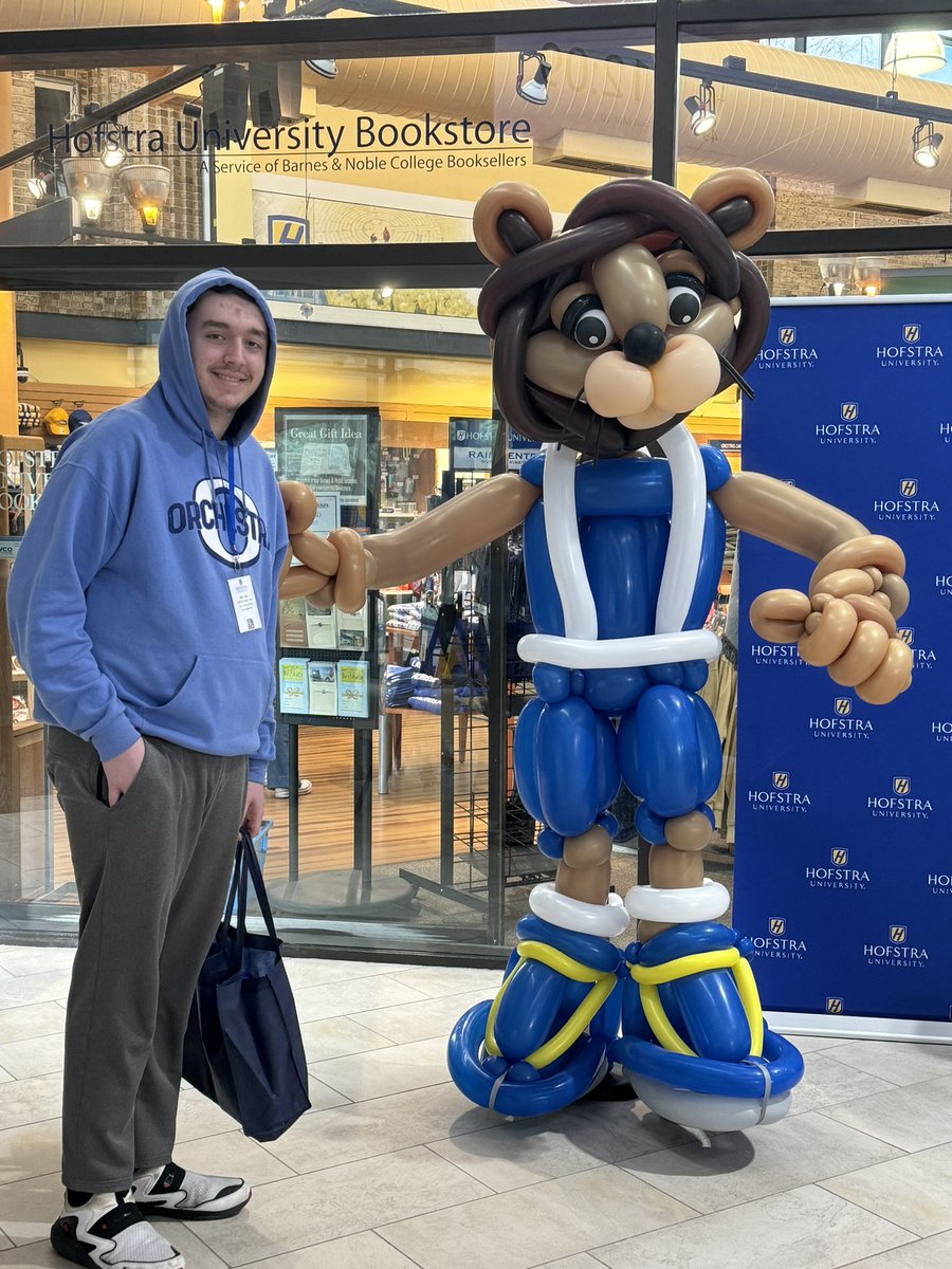 This kiddo makes us so proud! First, Magna Cum Laude. Then, making a difficult choice about where to go to school. It’s official! He’s a member of the Hofstra Pride a class of 2028. <a href="/mrwardtechie/">Sean Ward</a>