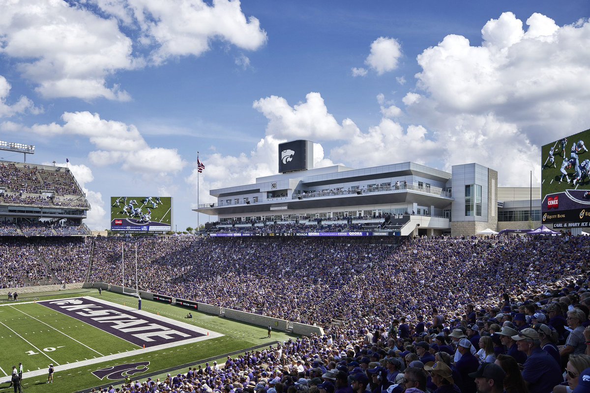 After an amazing conversation with @CoachKli @Coach_Middleton @CoachMikeTui I'm truly blessed to receive my 7th offer from @KStateFB !! Thank you coaches for seeing and believing in my Talent!!🙏🏾👾