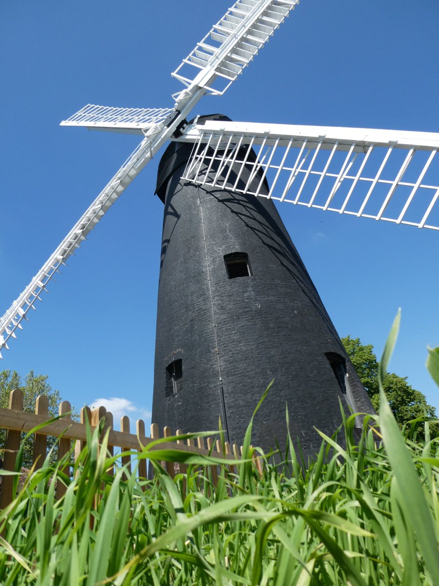 It's our first Open Weekend with windmill tours of 2024, Easter Saturday and Sunday 1pm to 5pm. Plus Easter Family Day on Sunday with egg hunt, craft workshop and more! buff.ly/3uRaURj