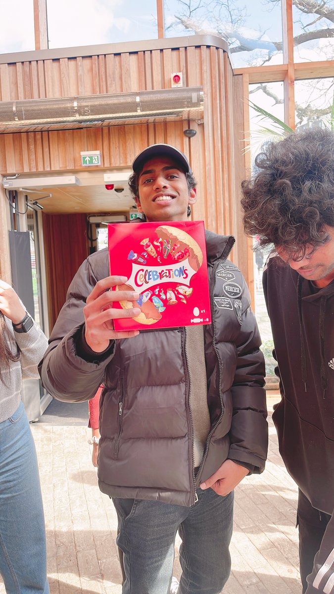 Our annual EBS Easter egg hunt! 🐣🥚 Organised by our student engagement team, the event involved lots of our students winning treats ready for Easter and some mindfulness activities. #Easter #UniversityOfEssex #essexbusinessschool