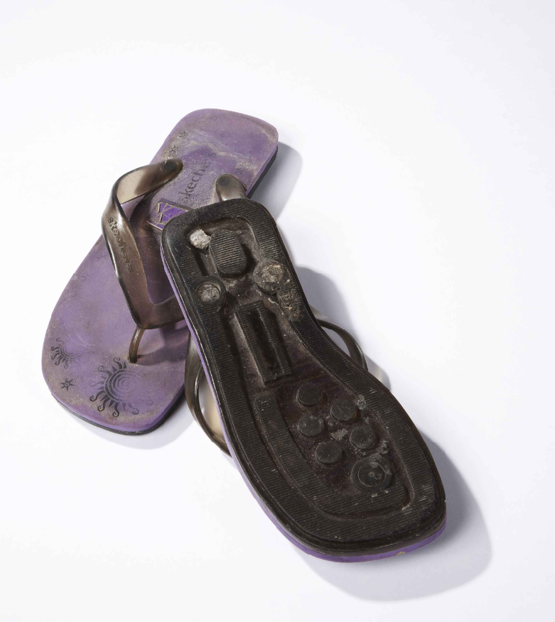 Louisa Griffith-Jones' flip-flops, worn on 9/11, epitomize resilience & compassion. Amidst chaos, she aided others, seeking resources for those sheltering: ow.ly/73qO50R28LY #WomensHistoryMonth