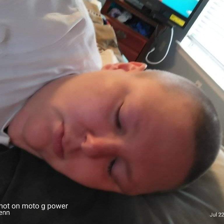 JennIrishOutlaw's tweet photo. #NappingInHaddonfield #FuckOff https://t.co/kJGVqEoWLt