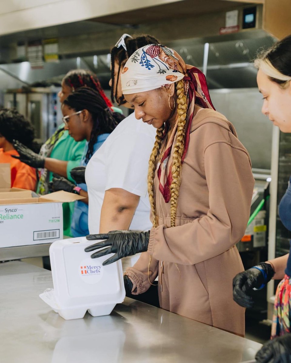 Phoebus High School tweet media