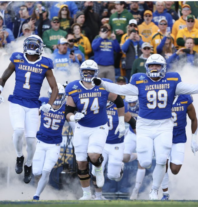 SullivanSchlim1's tweet photo. I am excited to announce I have received a scholarship offer to play football at South Dakota State University!! Thank you to @CoachBobbit  and @SDSURogers3 for the opportunity!! ￼ https://t.co/Drq47gkXny