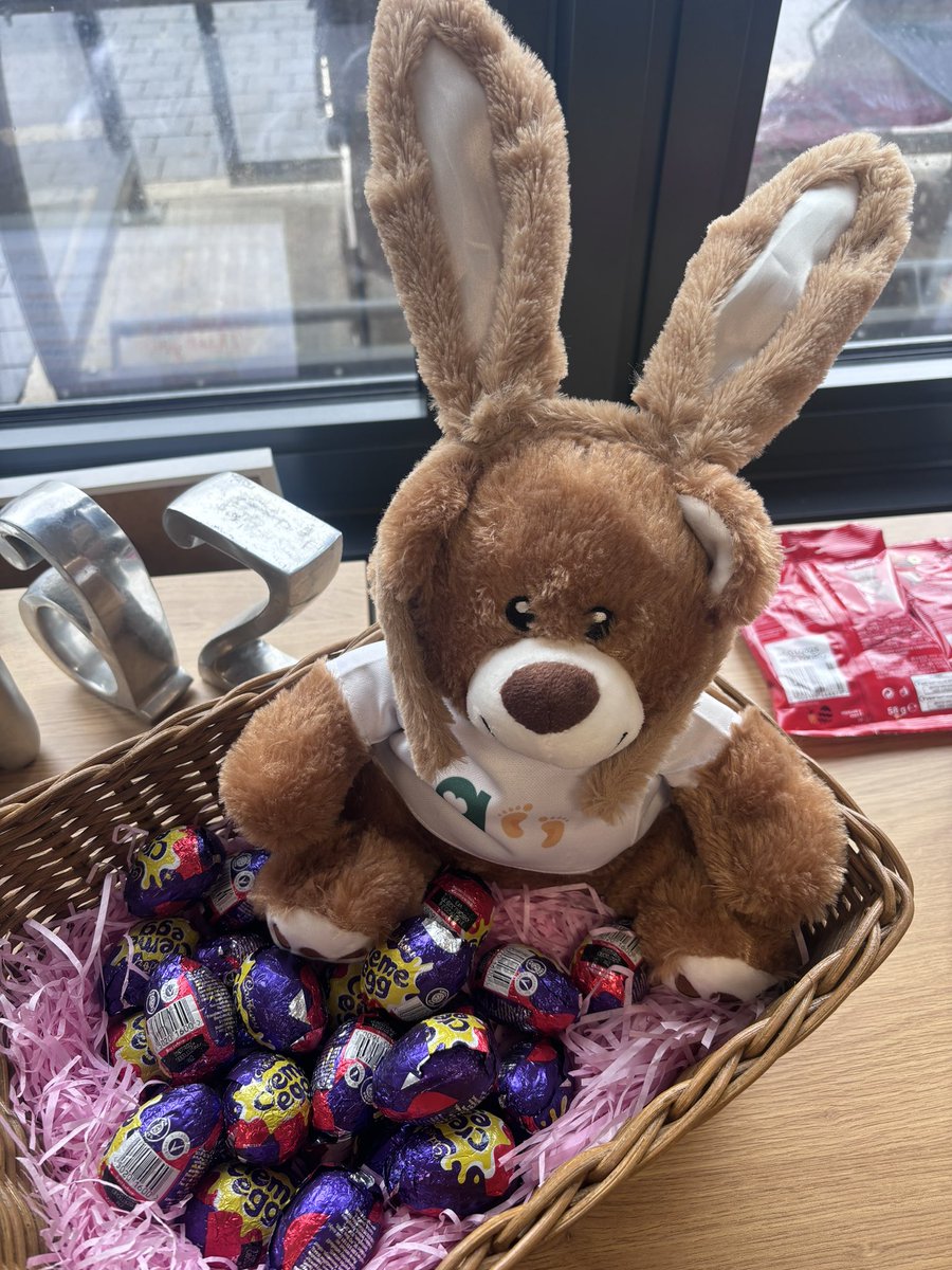 Our Nurture bear dressed up to give the staff a little Easter treat 🐣too. It’s  well deserved enjoy over the long weekend 🐣🥰 <a href="/GlasgowNurture/">GCC Nurture</a>