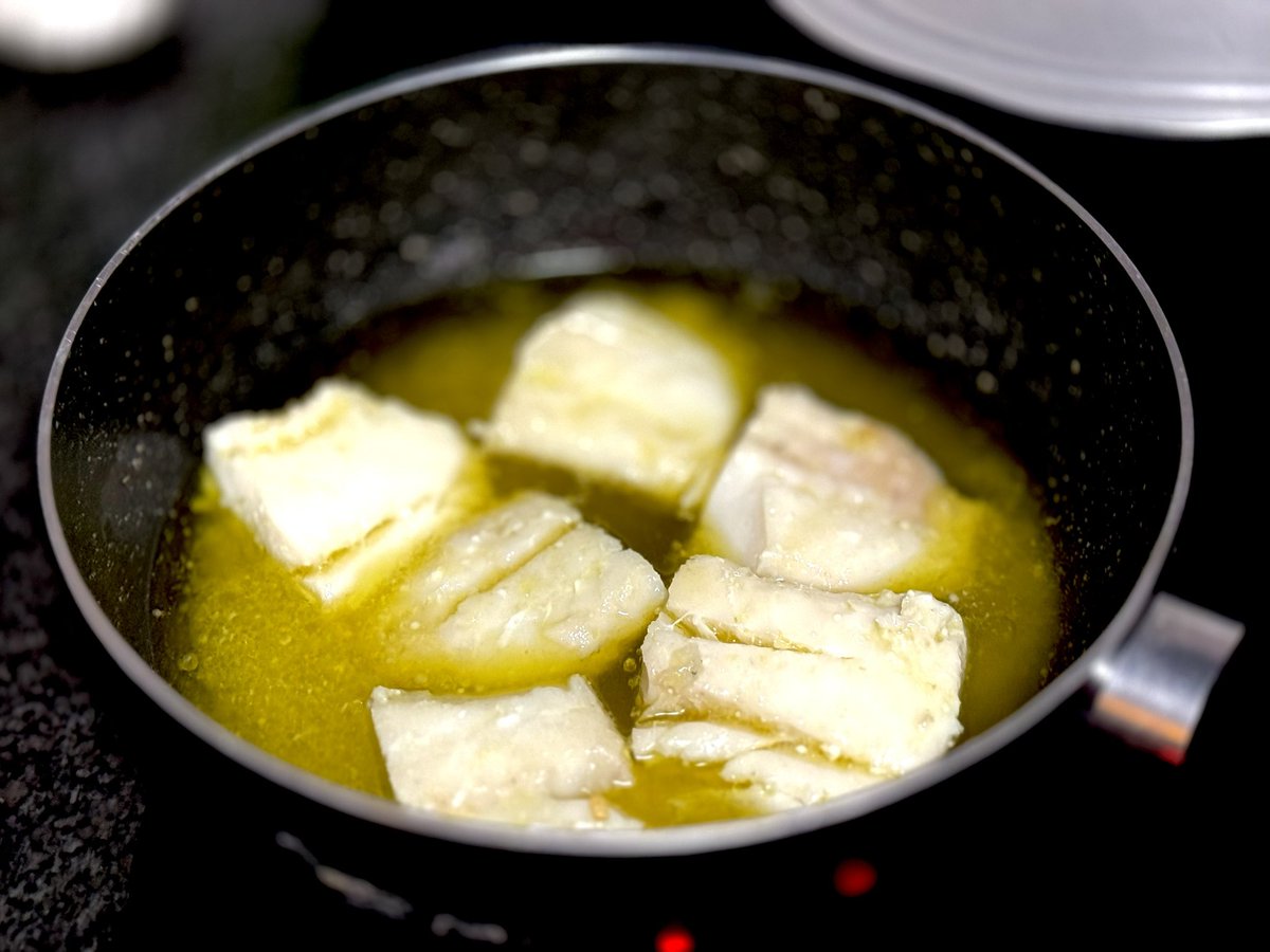 ManuelRuizAdame's tweet photo. El proceso, el final.
#BacalaoAlPilPil https://t.co/NyyGET4ifl
