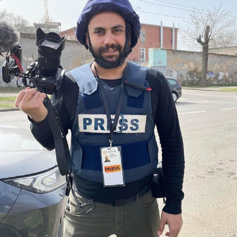 Human Rights Watch (@hrw) urged the UN to release its report showing that an Israeli tank killed Reuters reporter Issam Abdallah in Lebanon last year by firing two 120 mm rounds at a group of “clearly identifiable journalists” — a violation of international law