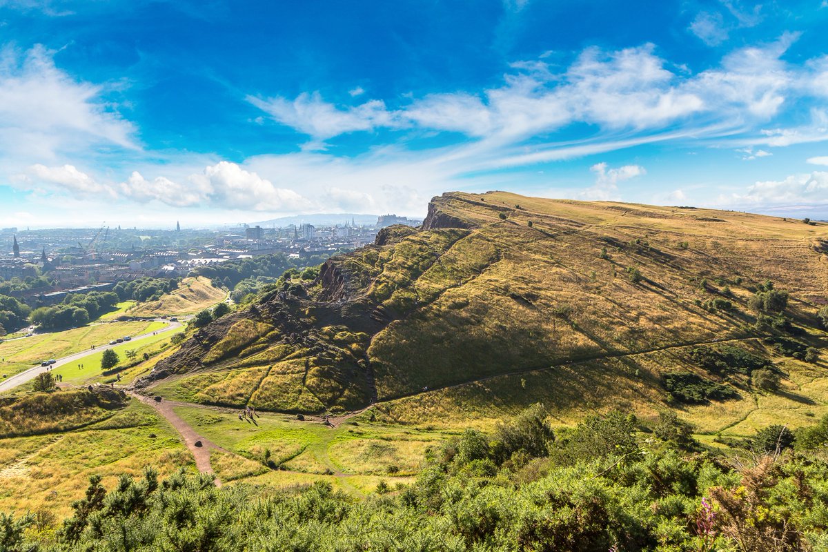 Edinburgh's Arthur's Seat has been named the best view in Scotland. Yet another reason to #MakeItEdinburgh... thenational.scot/news/24134274.…
