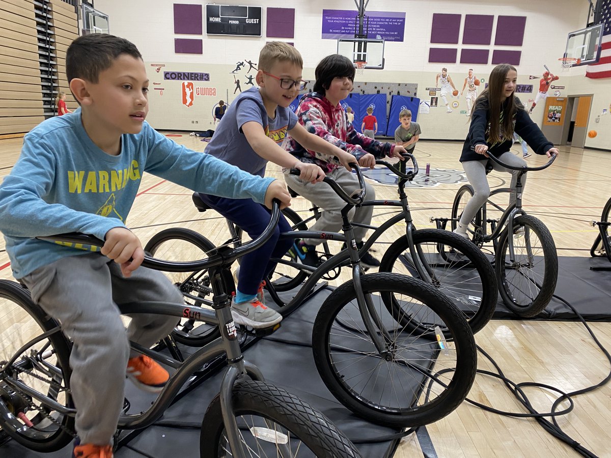 Nine13sports's tweet image. This past Wednesday we partnered with @brownsburgparks BASE camp to bring our #KidsRidingBikes interactive bicycle simulator to their #SpringBreakCamp. Our team worked with almost 100 campers to get a good cardio workout &amp;amp; learn about some of the trails and greenways in our city!