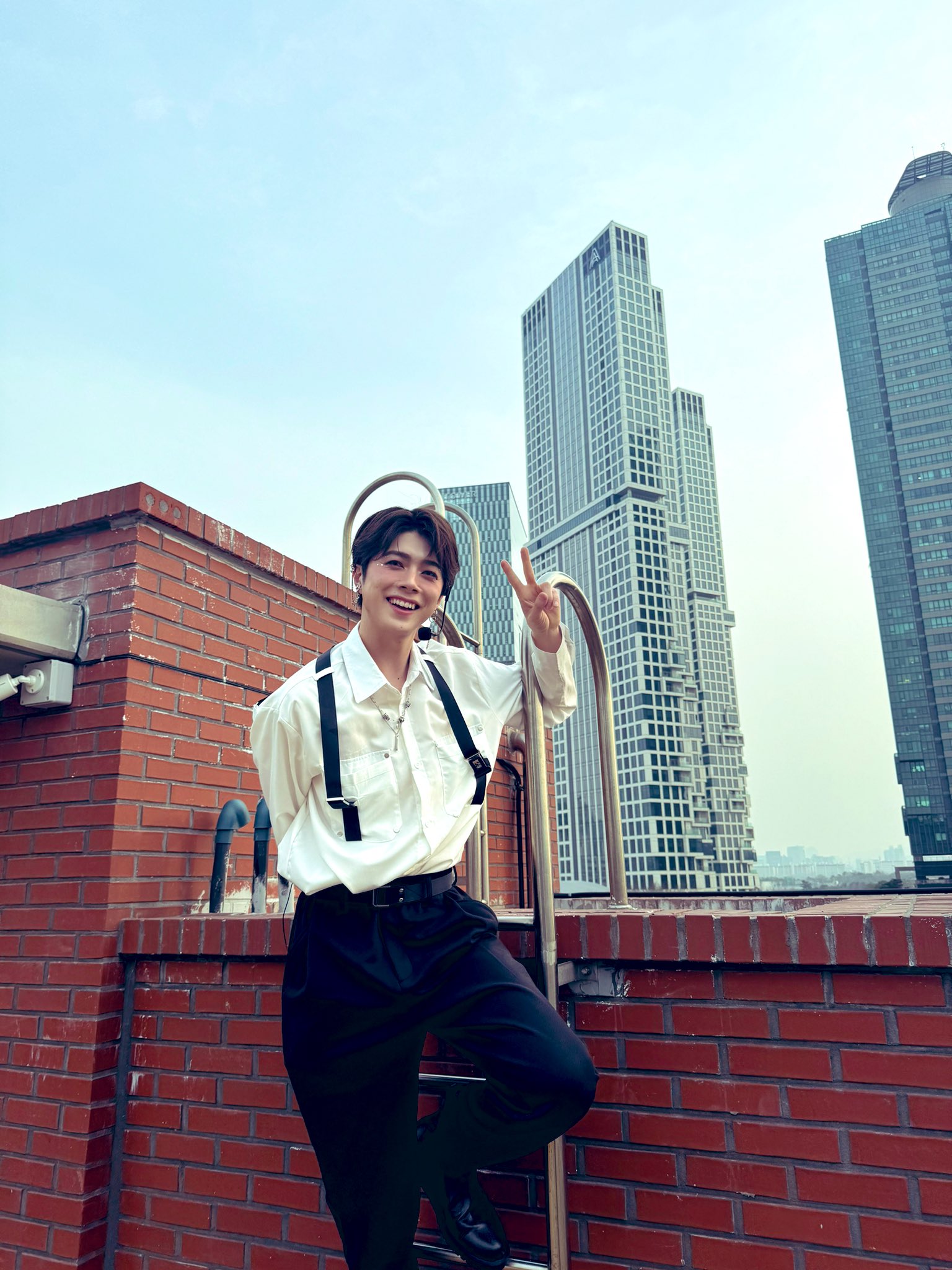 X-এ 佐藤信長STAFF: 