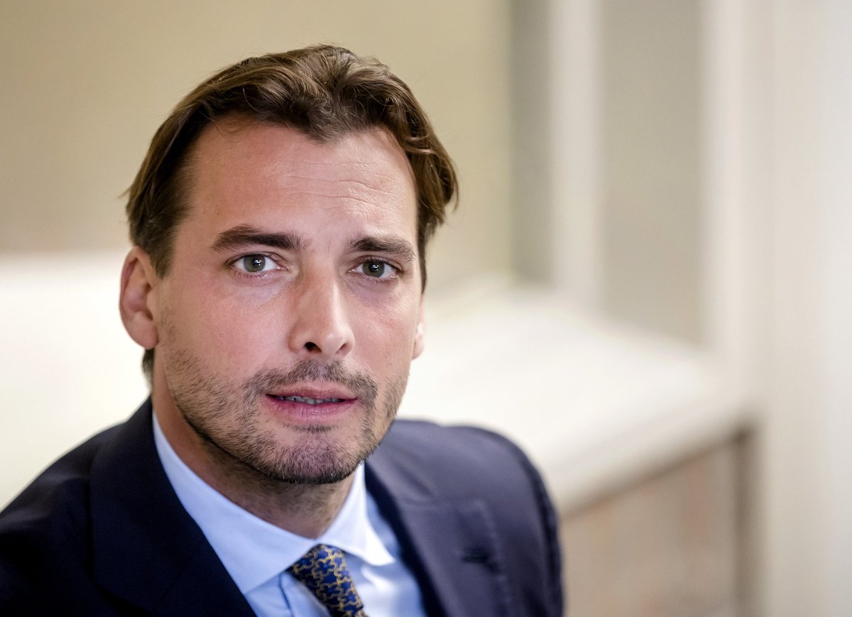 De laster is ongekend. Linkse moraalridders mogen aan alle praattafels leeglopen over Baudet &amp; zelfs zijn zoontje blijft niet bespaard. MISSELIJKMAKEND! 

Doe een ♥️ &amp; RT als je Baudet steunt! Hij verdient het!