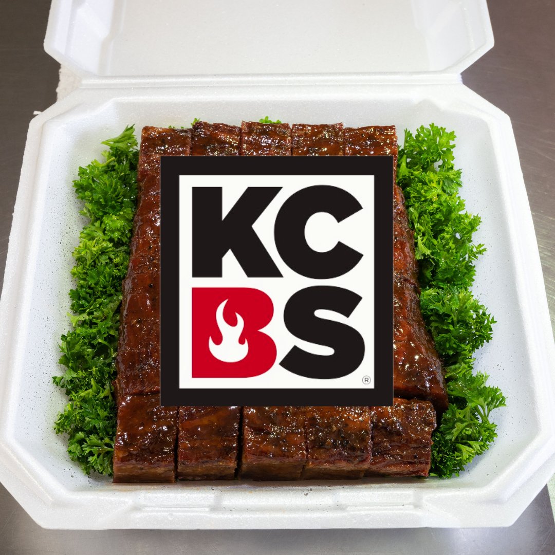 KCBBQSOCIETY's tweet photo. #FridayQuestion How many states and/or countries have you competed in?
********************************
#IAMKCBS #bbq #bbqcontest #fridayvibes #bbqquestion https://t.co/djuzWlLyVO