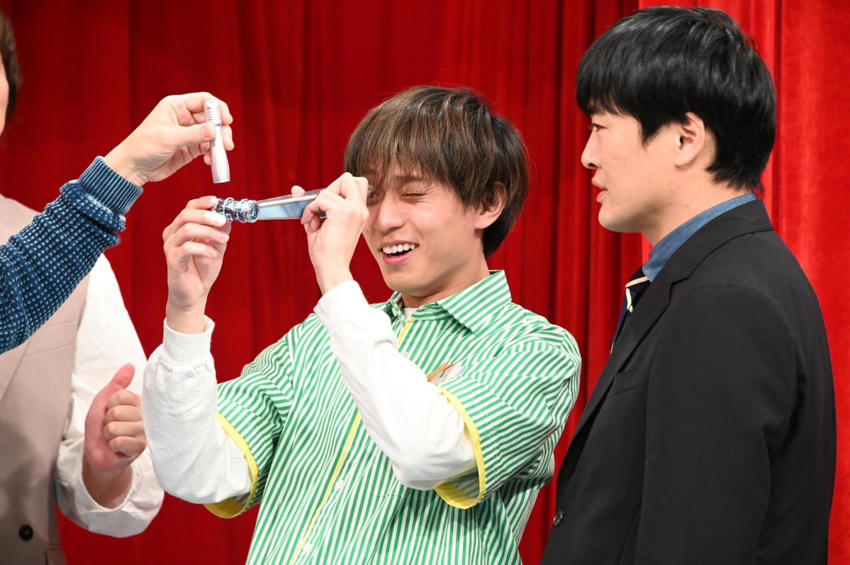 後出しキントレ💰 万華鏡に魅了される🤩 #KingandPrince 🐰👑 #山見