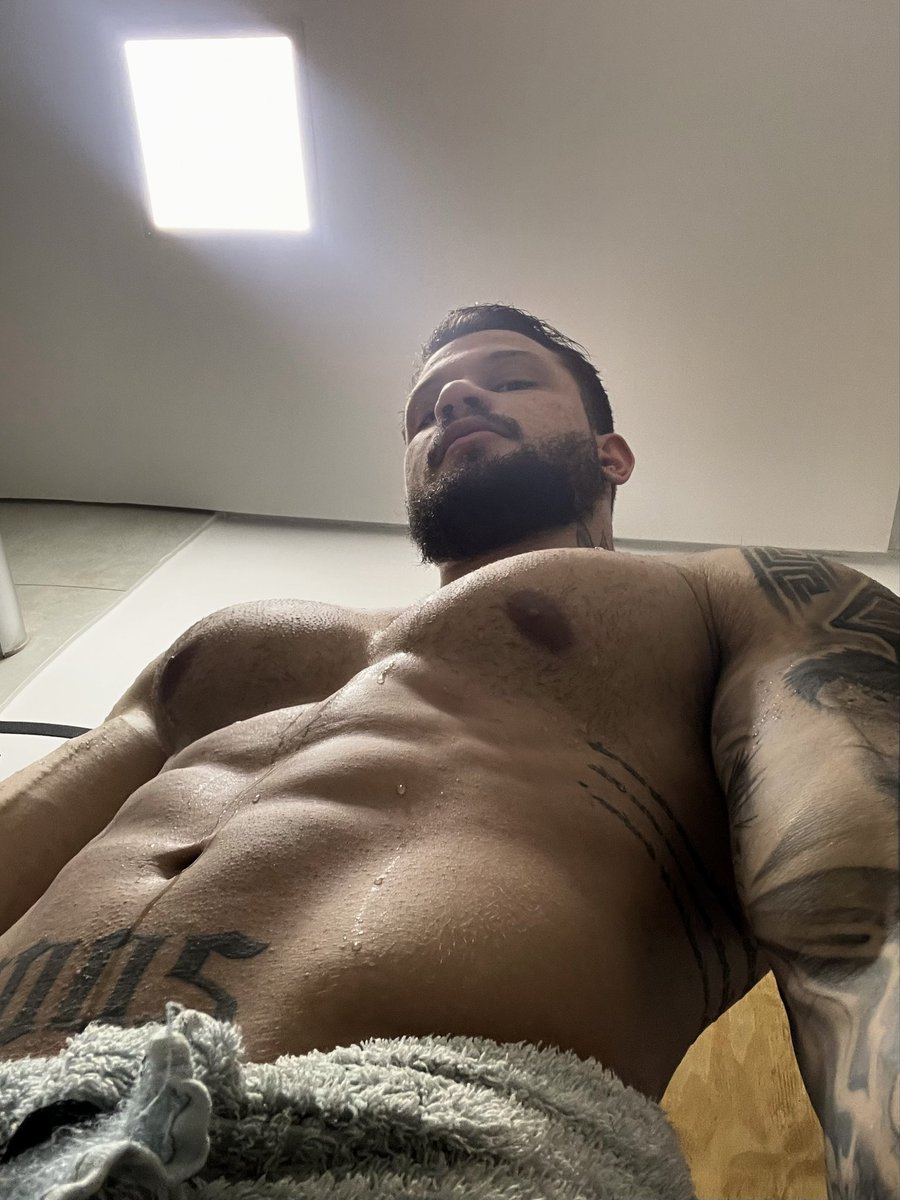 Ottoni_Davii's tweet photo. 💦🛁 https://t.co/ch3FF1ZErm