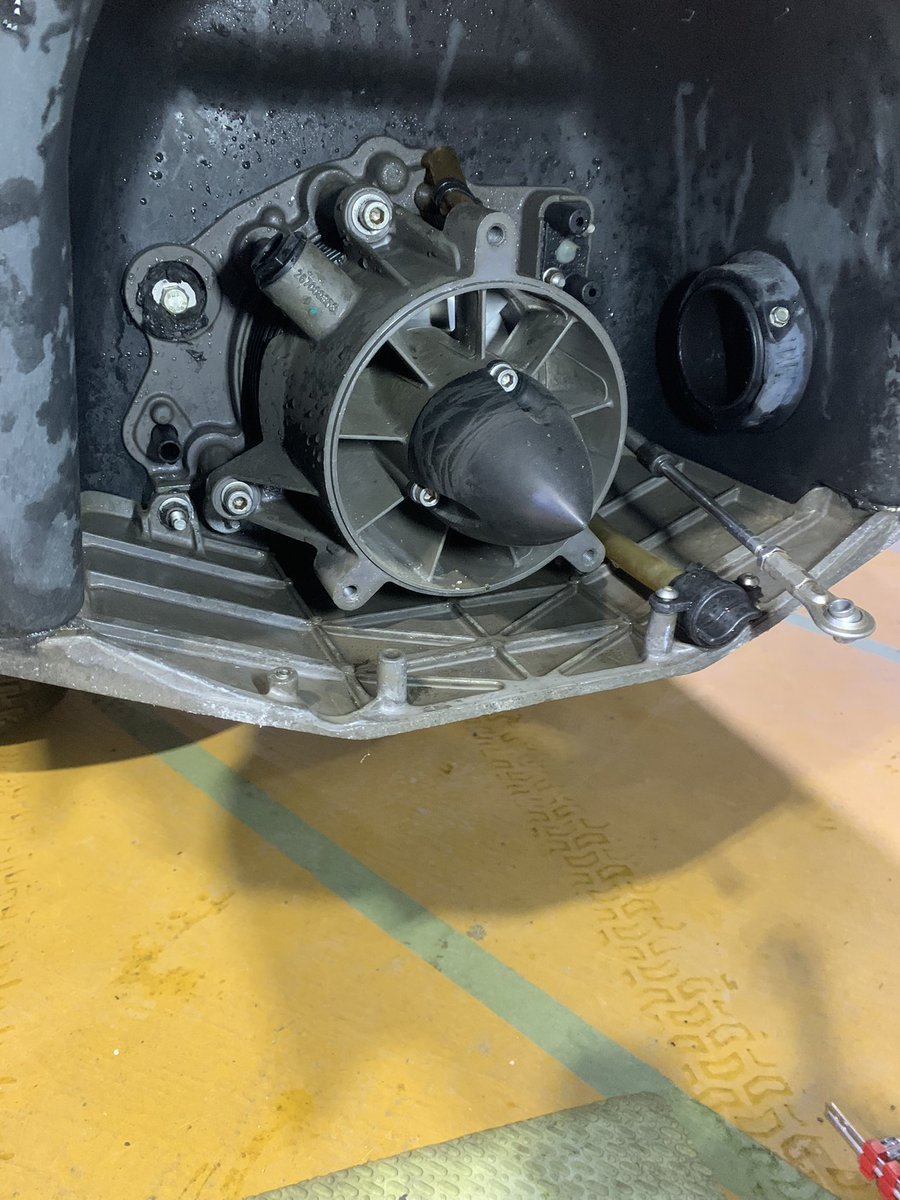 G5436480200's tweet image. 日曜日の耐久レース用に、

仕様変更〜

久しぶりに、オレンジ号🍊

#サウザンド耐久レース 
#cjsf 
#ジェットスキー耐久レース
#seadoospark
#ジェットスキーレース
#シードゥスパーク
#f51
#g54 
#おかだ家
#スペシャルボディオカダ