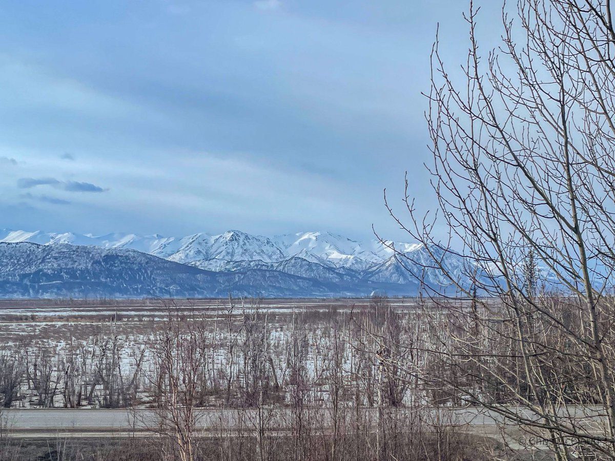 Mt Eklutna rises above the Knik River Valley & Knik Inlet, viewed from the @AKRR train northbound to Fairbanks from Anchorage. #AdventureAwaits #adventuretime #alaska #alaskarailroad #SpringBreak #traintravel #train #travel #FridayMotivation #ParkChat #choosemountains