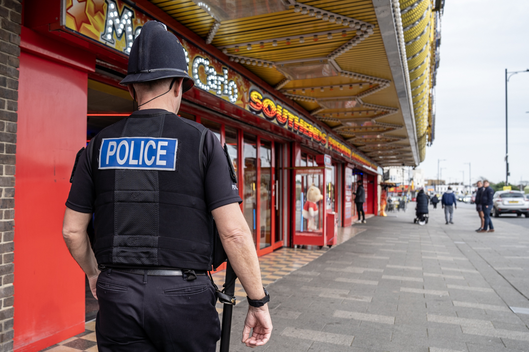 If you're spending this Bank Holiday weekend in #Southend, our officers will be on patrol across the city to keep you safe. And our message to residents and to visitors is to enjoy yourself – but don’t do anything to put yourself or others in danger.