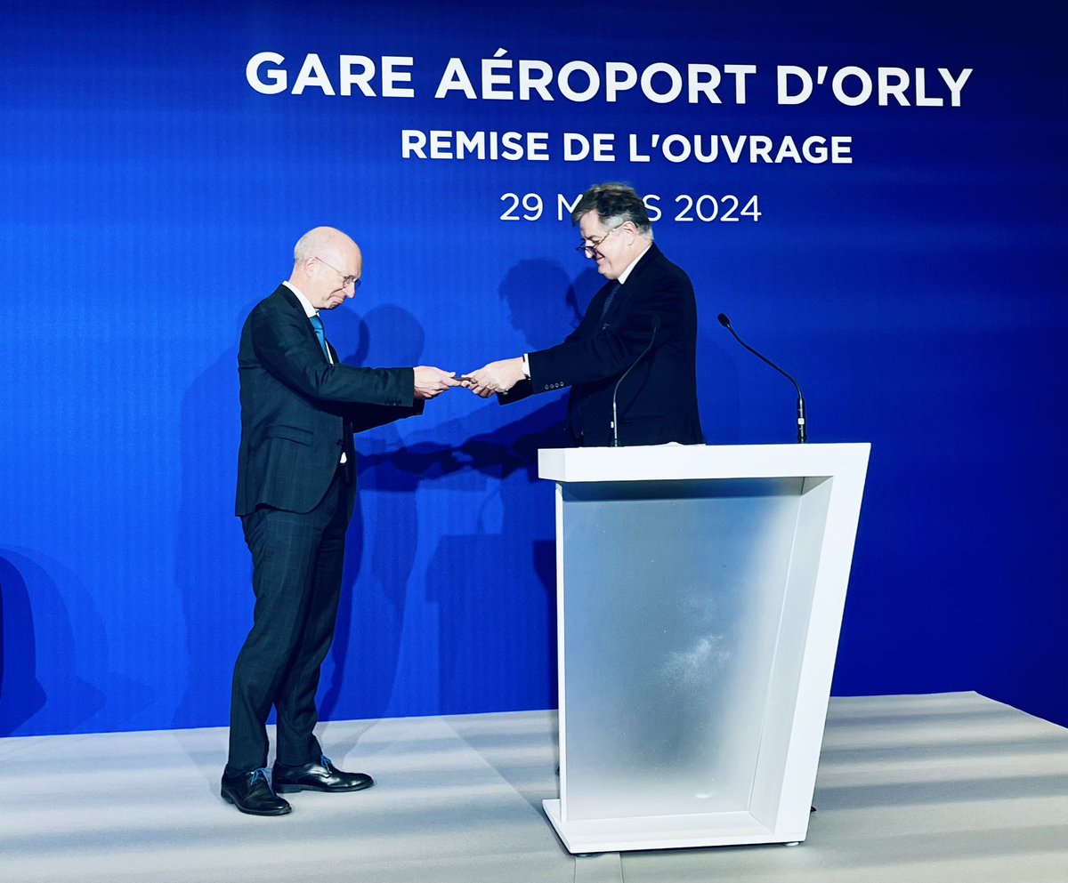 Augustin de Romanet tweet media