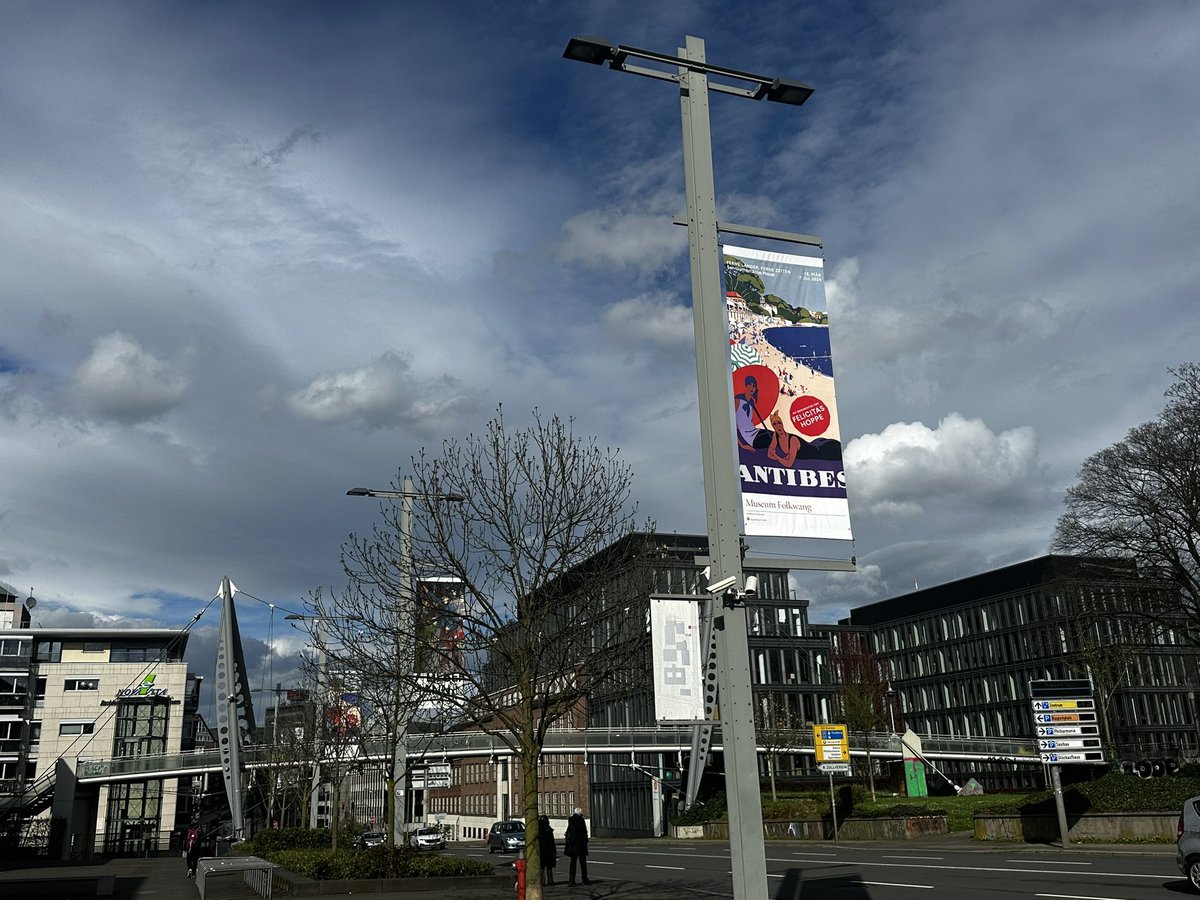 GoodnightBond's tweet photo. Die neue Ausstellung „Ferne Länder, ferne Zeiten“ @museum_folkwang #Essen @Essen_Ruhr geht bis 7.7.24: Reiseziele ab 1900, #Plakate, Installationen.  Macht Freude… und was für Fußballer (EM) ist auch dabei, in der Dauerausstellung ❗️ https://t.co/0DxYGOd1UI