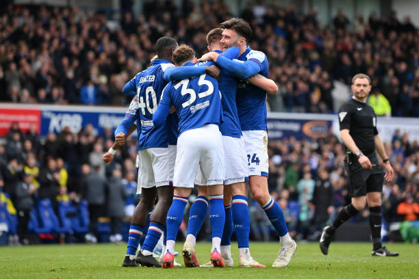 🚨 𝐄𝐅𝐋 𝐆𝐀𝐌𝐄 𝐃𝐀𝐘 𝐋𝐈𝐕𝐄! We bring you a big game in the Championship promotion race! ⚽️ Blackburn Rovers vs Ipswich Town 🎙️ Cameron Pope and @mickygray33 Can Ipswich get into the automatic promotion spots? 📻Listen 👉talkSPORT.com/Live2