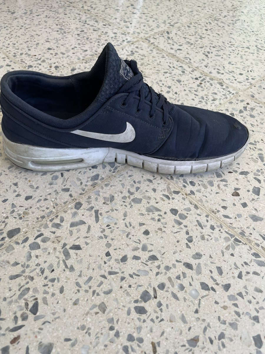 Rayni Rijke tweet media