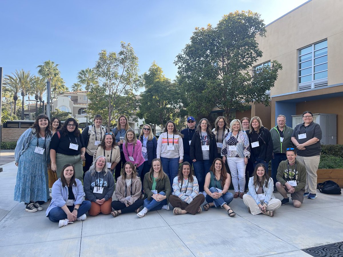 tlroach21's tweet image. We're thrilled to witness our Deeper Learning Team proudly flying the flag for Powell County Schools at the prestigious Deeper Learning Conference in sunny San Diego, California! 🌟 It's more than just a conference—it's an incredible opportunity💡 #DeeperLearning #PowellProud 🎓