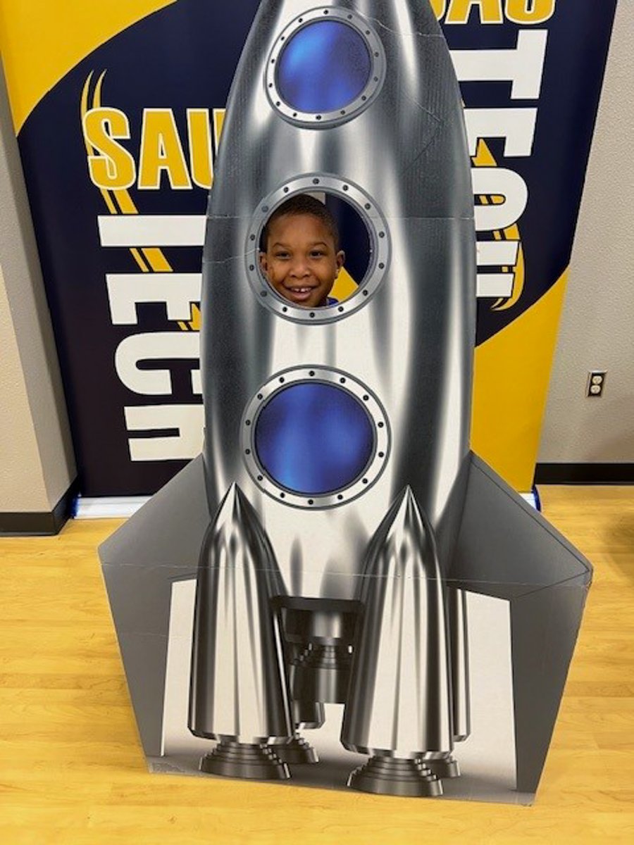 sautech68's tweet photo. Our annual Rocket Day for special needs children was a blast! Big thanks to Lockheed Martin, Great Western Dining, General Dynamics, and Tech Scholars for their support! To see more pictures, check out our Rocket Day album on SAU Tech's Facebook! #saut68 #sautrockets #RocketDay https://t.co/XhgL7Uvn8L