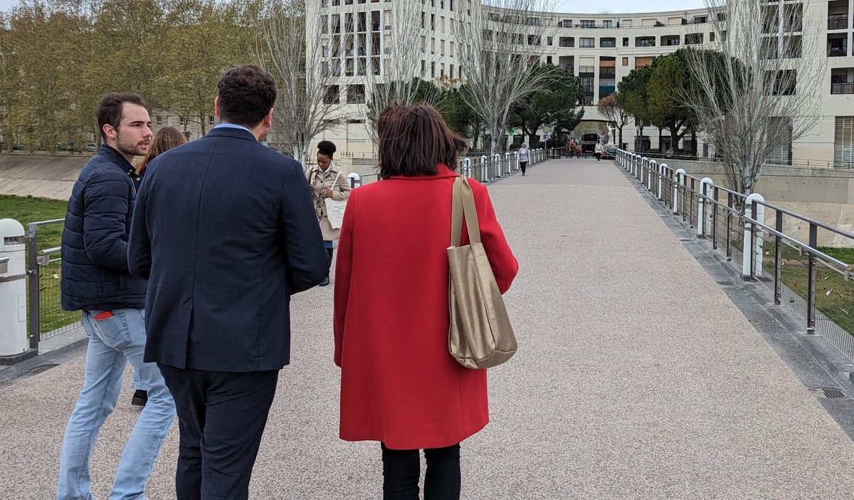 Ce matin, on était présent avec @claire_fita, @Pradel_Julien et @JeunesSoc34 pour parler de la liste PS-PP #ReveillerLEurope Rdv le 9 juin pour voter à gauche !