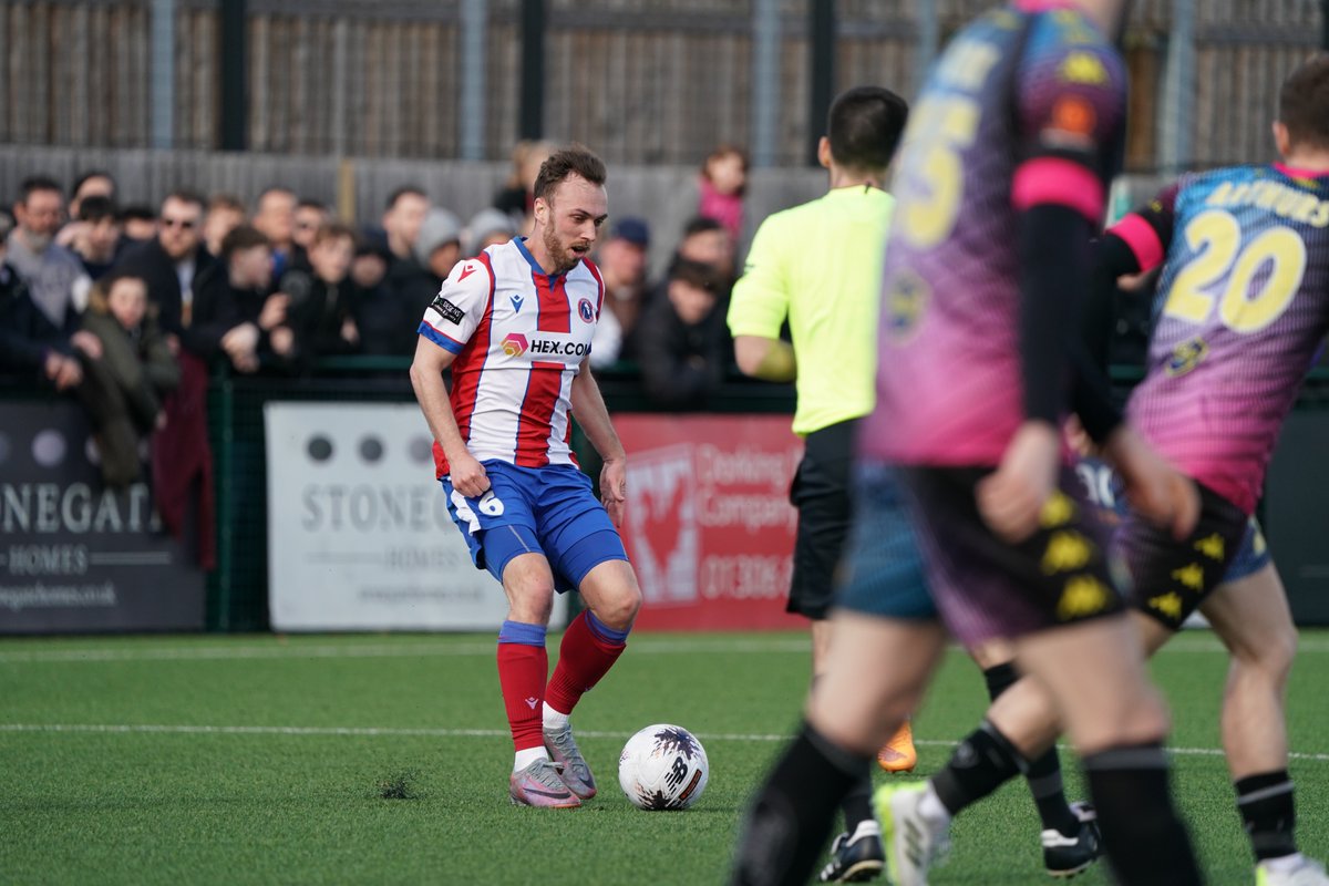 DorkingWDRS's tweet photo. WORKING HARD FOR AN EQUALISER 👊