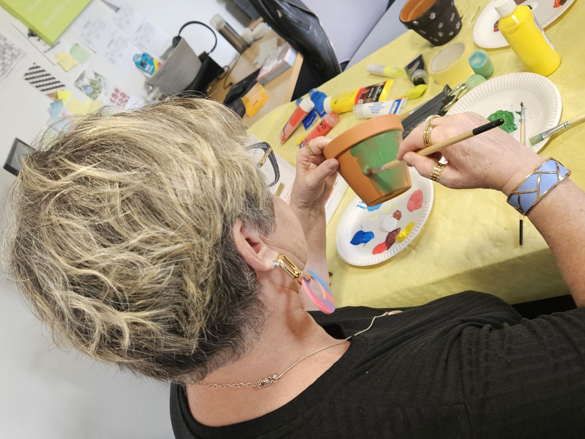 📢 Après-midi des séniors au Havre :

➡️ Aujourd’hui, les collaborateurs de l’entreprise sont réunis afin de partager un moment de convivialité avec les résidents séniors, et de prendre soin d’eux. ✨

Retour en image 📷⬇️"

#bienetre #seniors #partage