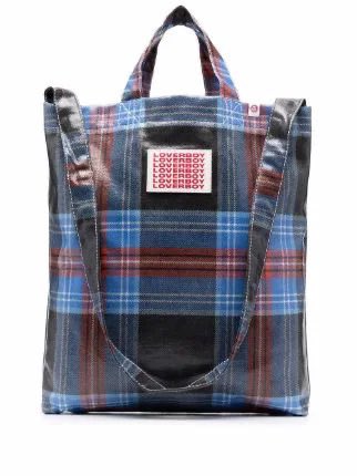 I would wear this on a lazy day. 
(No outdoor wear cause I didn’t like any of the drink choices)