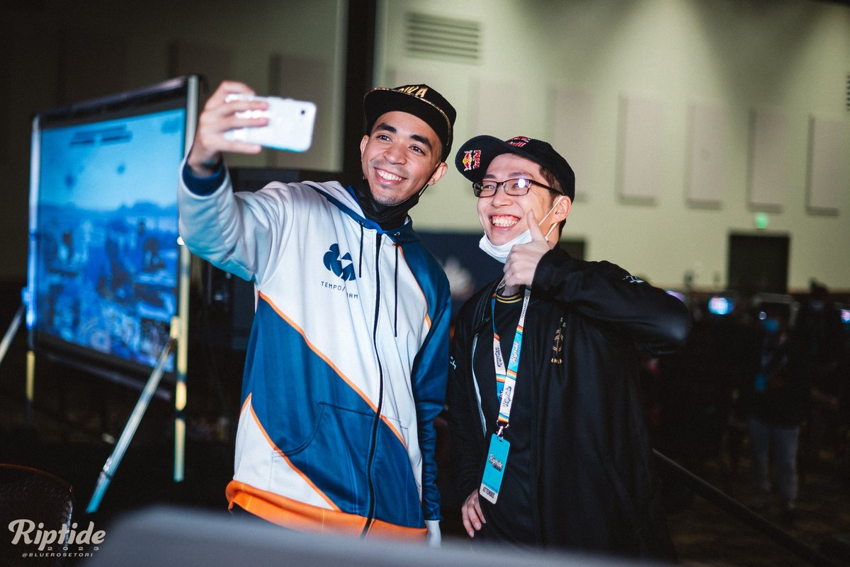 RiptideSSB's tweet photo. 🫂 Friends don't let friends miss out on early bird registration! 🩵 Like🔁Retweet and tag 2 friends for a chance to win a free pass to Riptide 2024!

Early bird registration for Riptide 2024 ends soon! Save some money by registering before April 1st! https://t.co/Fvcl6kDV3I https://t.co/UReRxW01cc