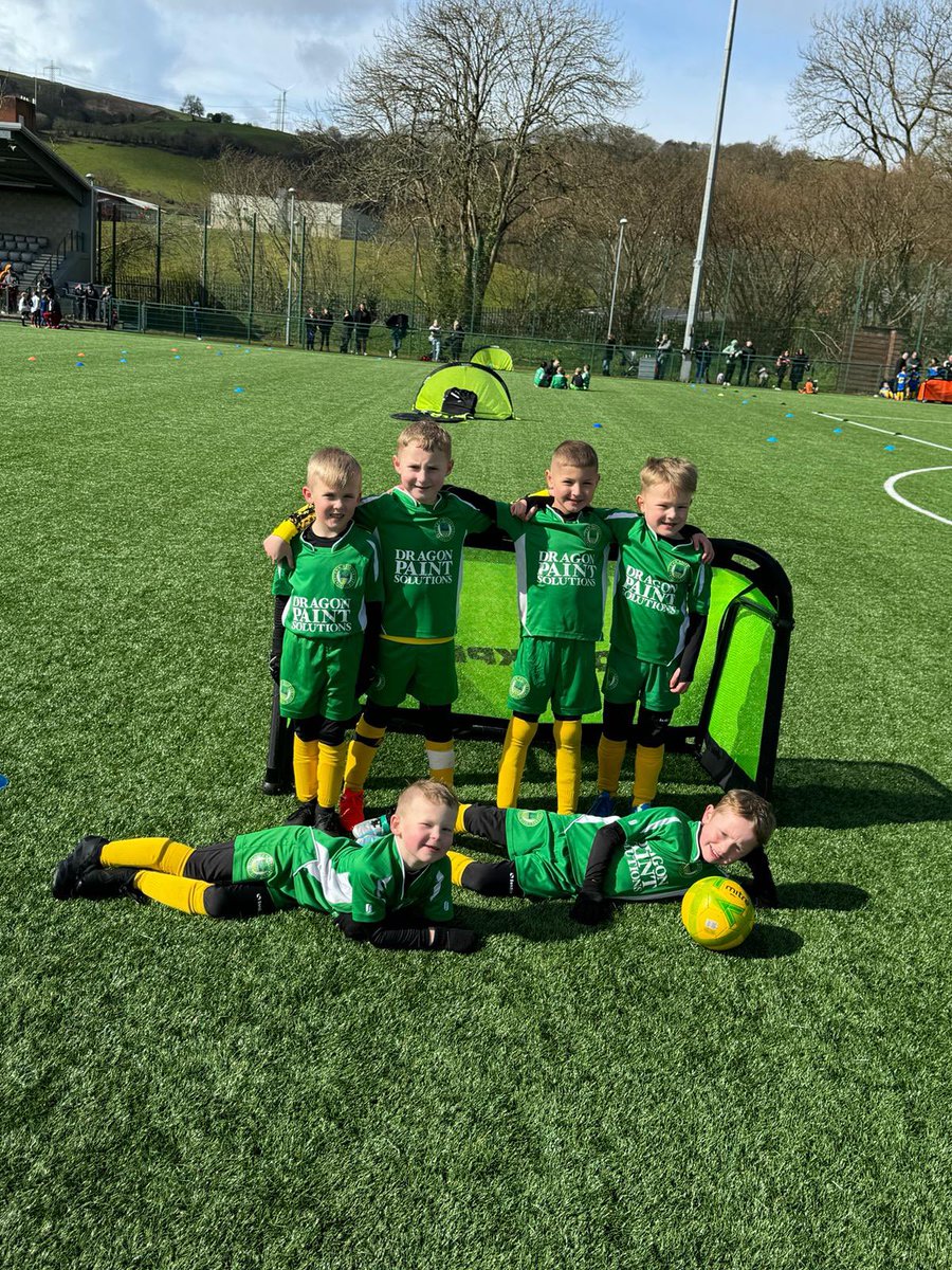 𝗠𝗶𝗻𝗶𝘀 𝗣𝗹𝗮𝘆𝗲𝗿 𝗼𝗳 𝘁𝗵𝗲 𝗪𝗲𝗲𝗸 (𝘂𝟲𝘀) A big well done to all our under 6s last weekend in their games at Ystrad Mynych 3G. This weeks players of the week… ⭐️ Archie Waite ⭐️ Rylee Horley Davies #COTW | 🟢🟡