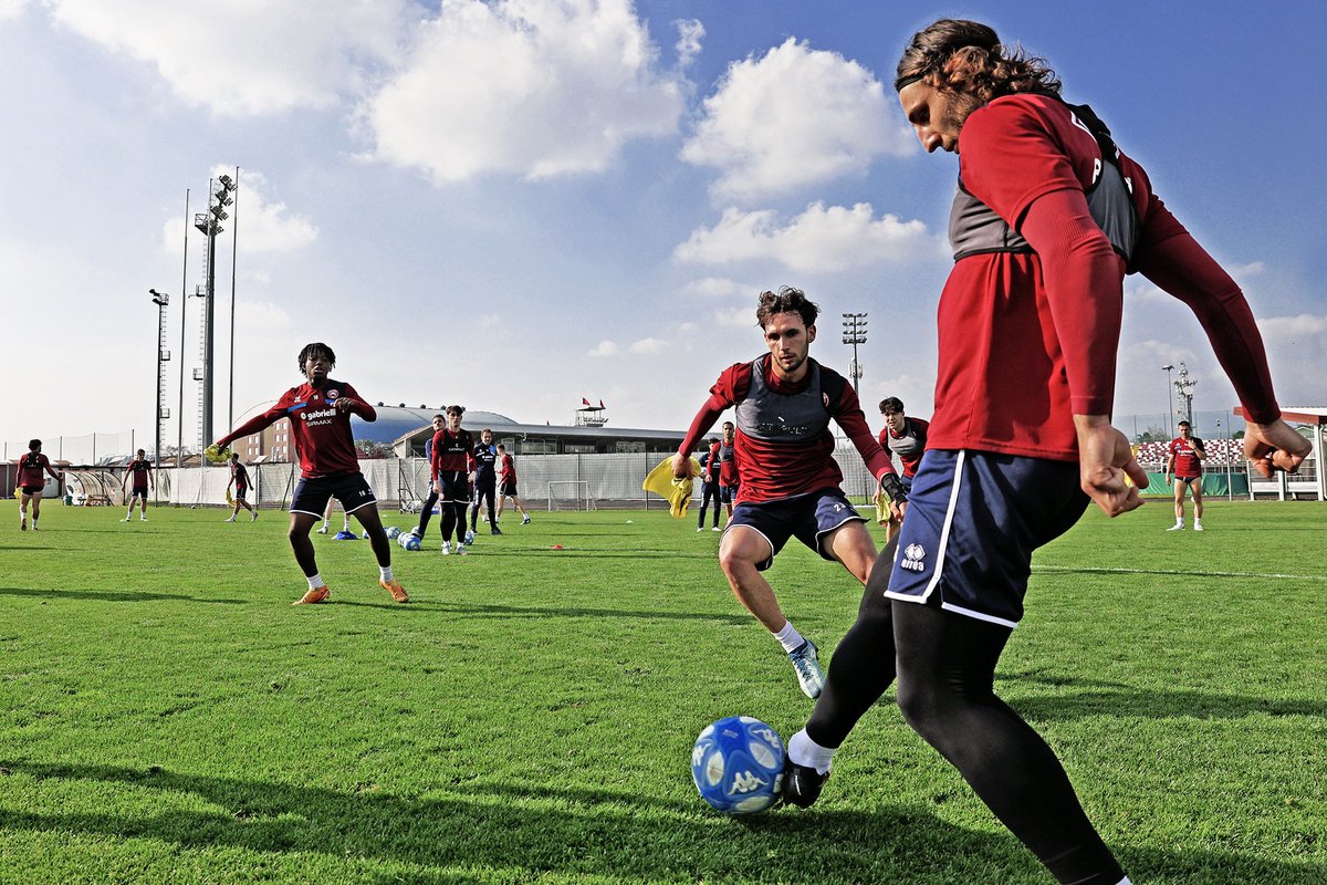 Cittadellonga's tweet photo. Ritorno al lavoro.

#ForzaCitta 🇱🇻 https://t.co/1OuYJXzwPc