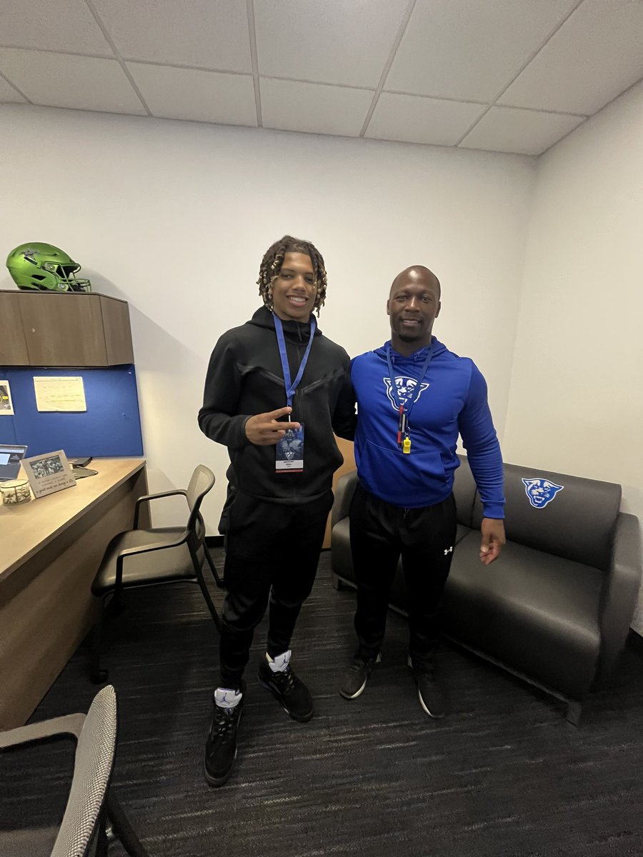 BellBrexton's tweet image. After a great day @GeorgiaStateFB blessed to receive my first D1 OFFER! @DellMcGee @hcbcg_jadams @Fbcoachsauce @CoachStoneO @coachcam005 @stroudmr @ChadSimmons_