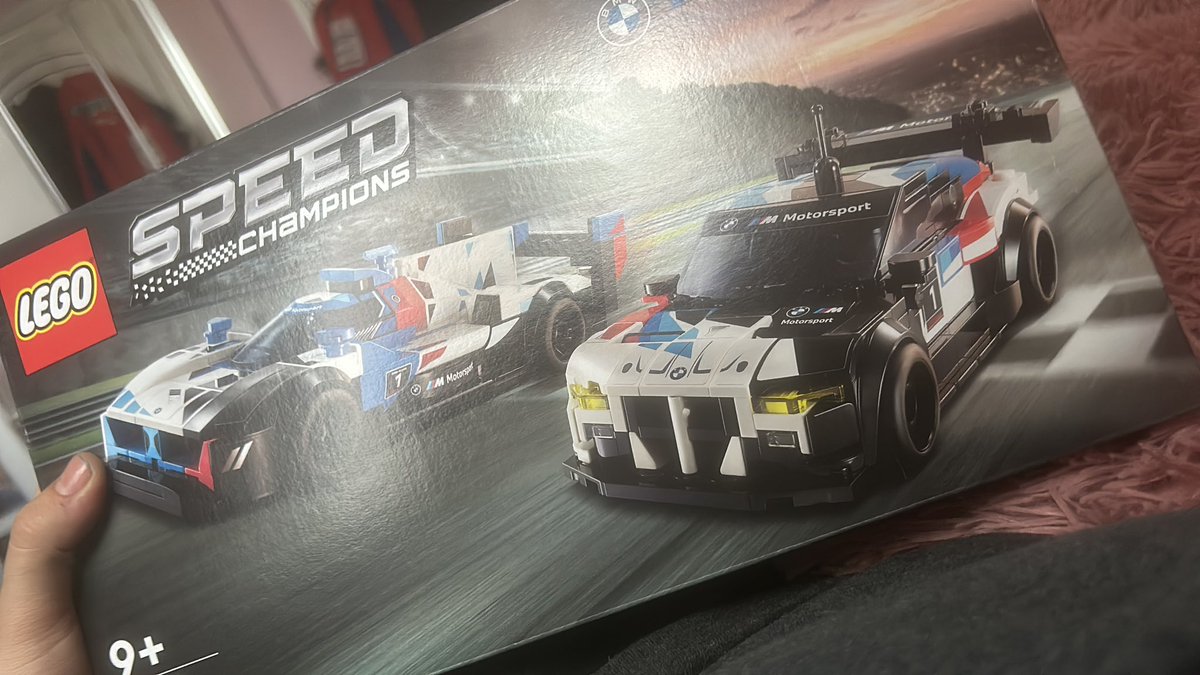 RyanStringer44's tweet photo. @Team_RMarciello only fitting you moving to bmw I thought to build your cars and hopefully get you to sign them at British gt some point this year @AMGDenz https://t.co/Wr3xDqoX8E