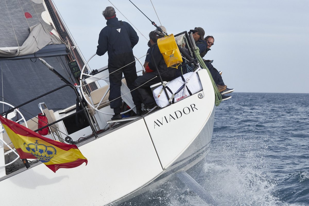 ⛵ Rápida y dura travesía entre Denia y Sant Antoni de Portmany Aviador, First 53 de Gabriel Medem, primero en tiempo real.

📎 larutadelasal.com/denia-sant-ant…

<a href="/Ibiza_Travel/">Ibiza.travel</a> <a href="/TurismeBalears/">Turismo Illes Balears</a> #LaRutadelaSal, #Ibiza, #TurismodeIbiza, #Vela, #Regatadealtura, #Regata, #sailing