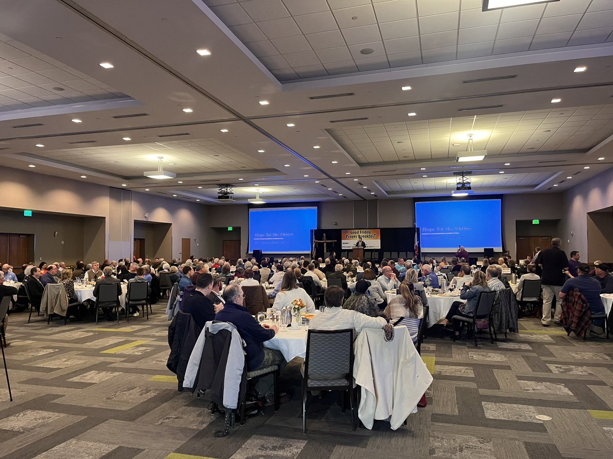 Glad to spend the morning in fellowship with leaders across Cedar Rapids at the annual Good Friday Prayer Breakfast.