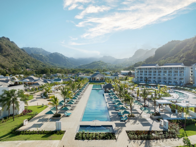 recommend.com/destinations/c…
Sandals Resorts' 18th all-inclusive property opened this week in a largely undiscovered eastern Caribbean paradise—Saint Vincent and The Grenadines.
#sandalsresorts #SandalsSaintVincent #stvincentandthegrenadines