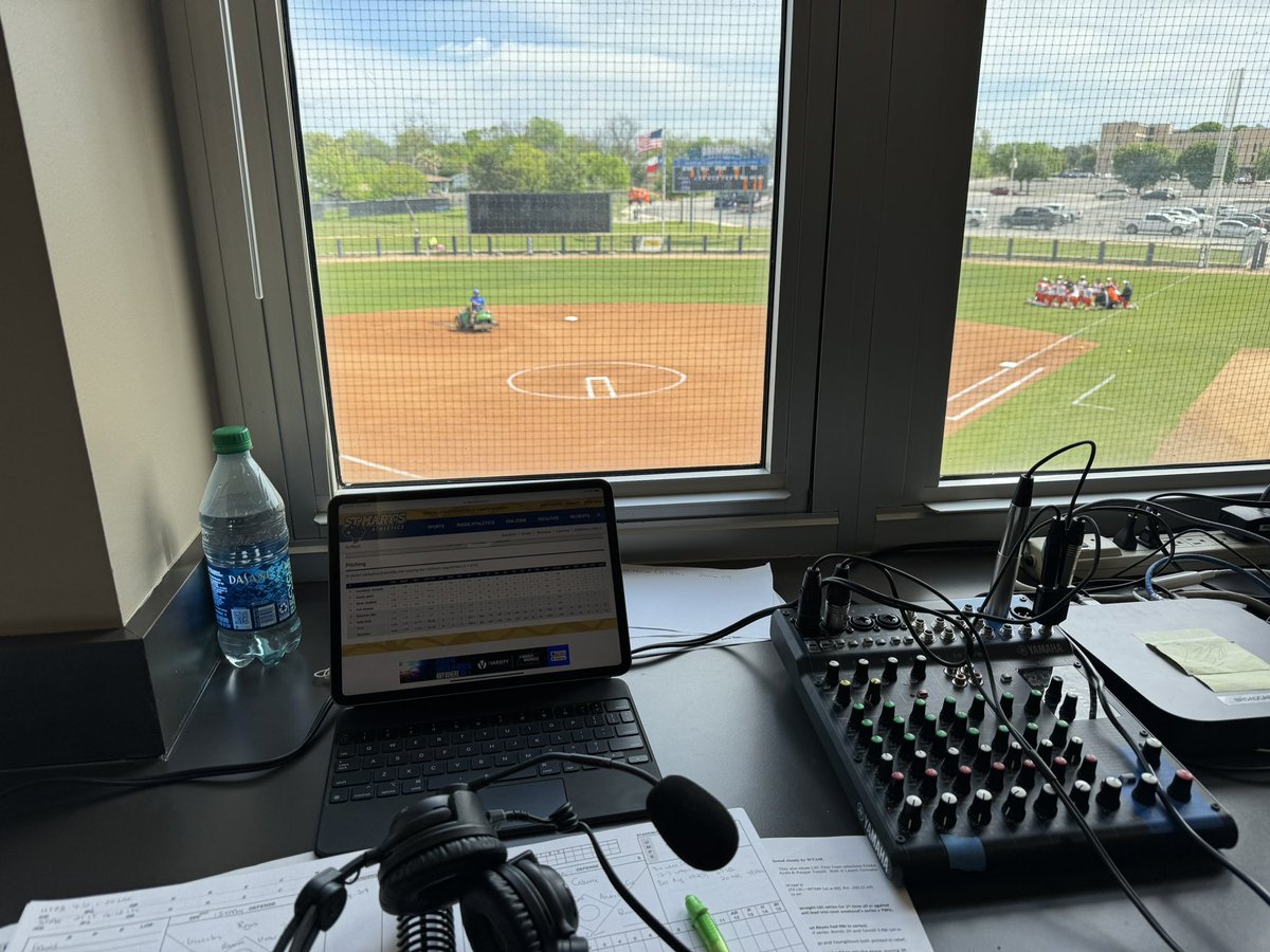 First pitch at noon between @StMUsoftball & UT-Permian Basin here in San Antonio - tune in with me on the @LoneStarConf Network!